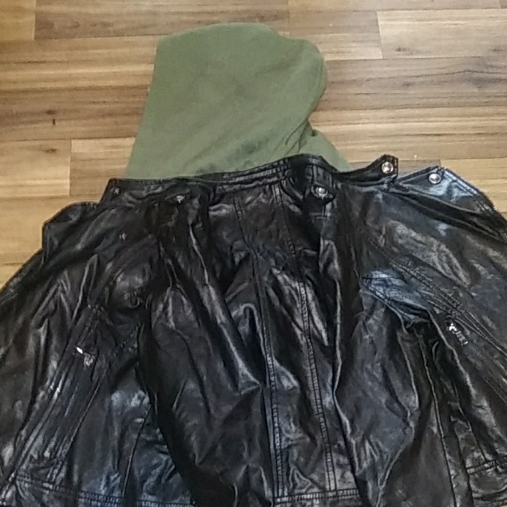 Jacket - Picture 4 of 4